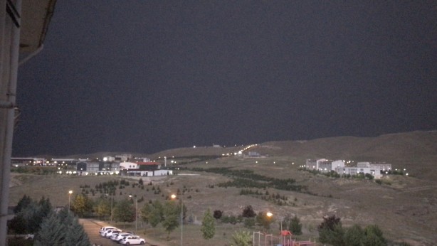 Foto - Şimşekler geceyi aydınlattı