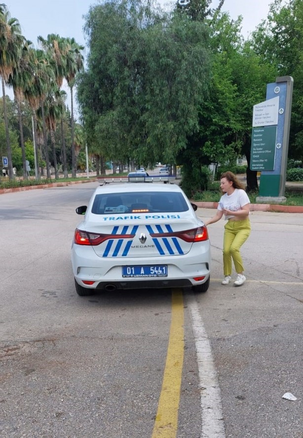 Foto - Sınava gireceği okulu bulamadı, bakın ne yaptı!