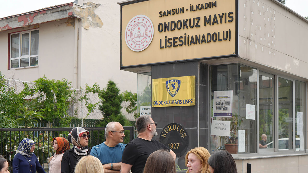 Foto - Sınava girecek öğrenciler isim kurbanı oldu! Her ilçede "19 Mayıs" veya "Atatürk Lisesi" olursa olacağı bu