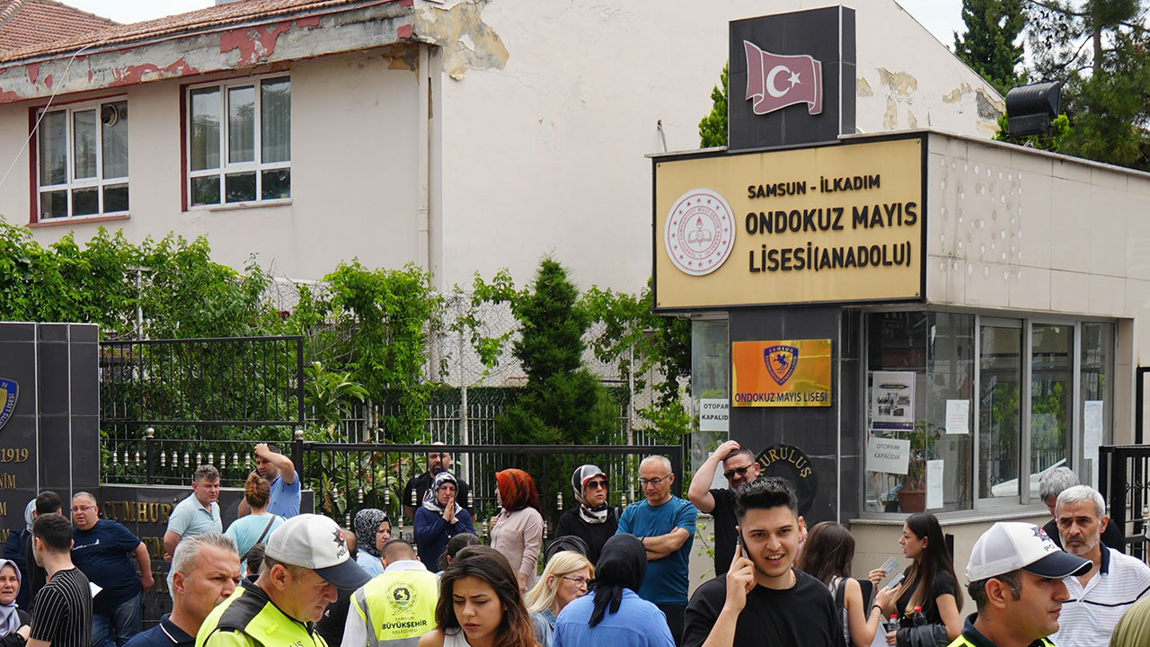 Foto - Sınava girecek öğrenciler isim kurbanı oldu! Her ilçede "19 Mayıs" veya "Atatürk Lisesi" olursa olacağı bu