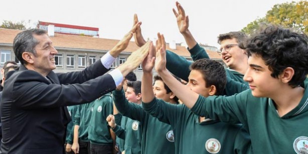 Sınıf geçme ders notu düştü mü? Lise sınıf geçme diploma notu nedir?