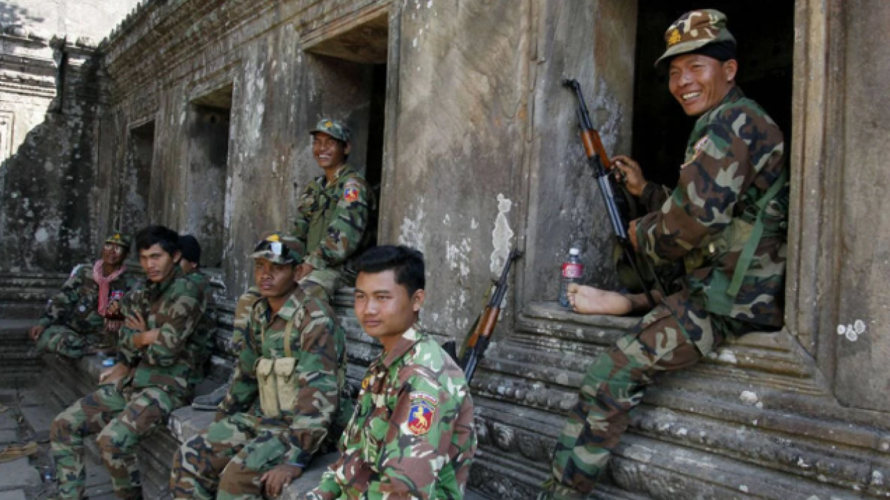 Sınırda çatışma: 14 kişi öldü, siviller tahliye ediliyor