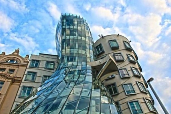 Foto - Sınırları zorlayan mimari yapılar