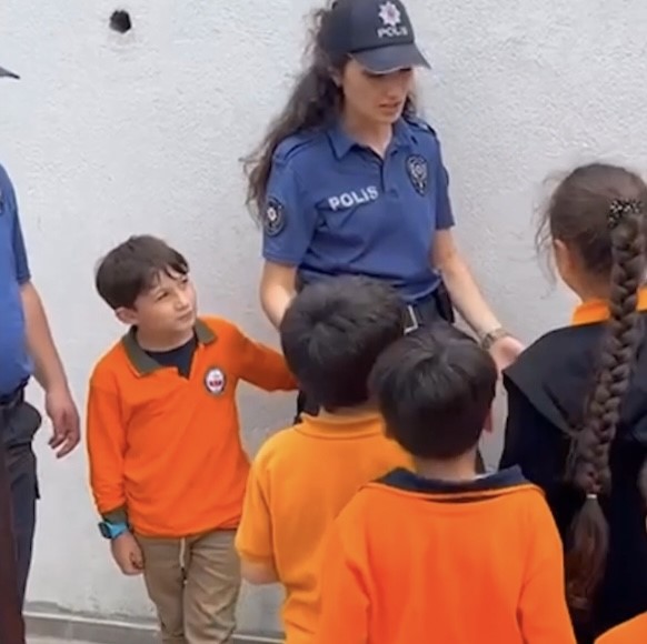Foto - Sinop polisi okul çevrelerini boş bırakmıyor