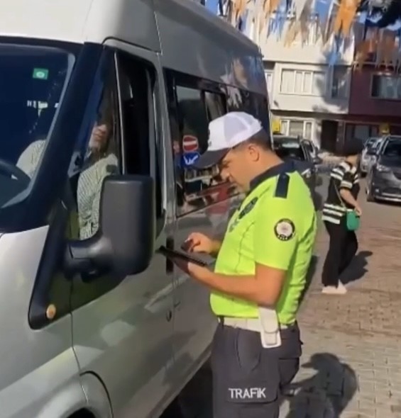 Foto - Sinop polisi okul çevrelerini boş bırakmıyor