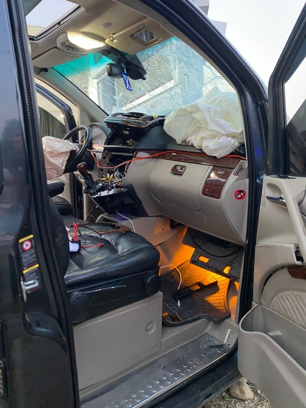 Foto - Sinop'ta iki otomobil çarpıştı