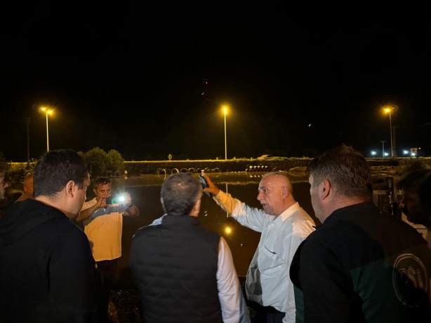 Foto - Sinop'ta şiddetli yağış taşkınlara yol açtı