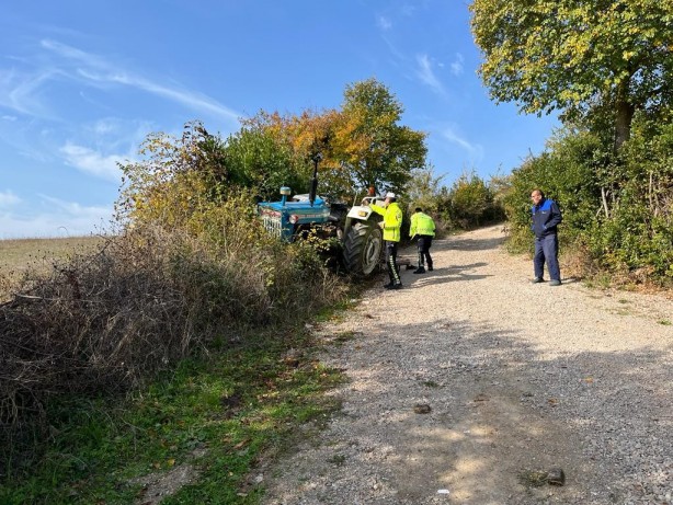 Foto - Sinop’ta traktörün altında kalan sürücü hayatını kaybetti