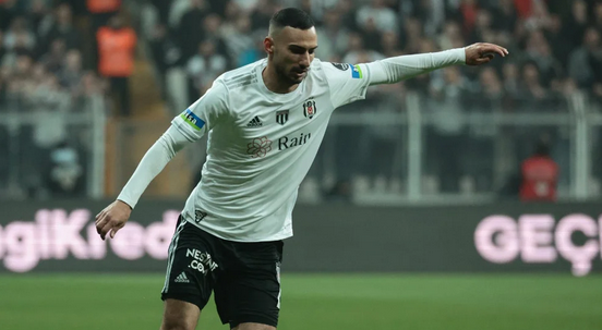 Foto - Sır gibi saklanıyordu! Taraftar o ismin başını yedi artık... Anlaşma tamam!