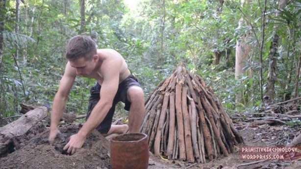 Foto - Sıra dışı adam bu defa kömür üretti!