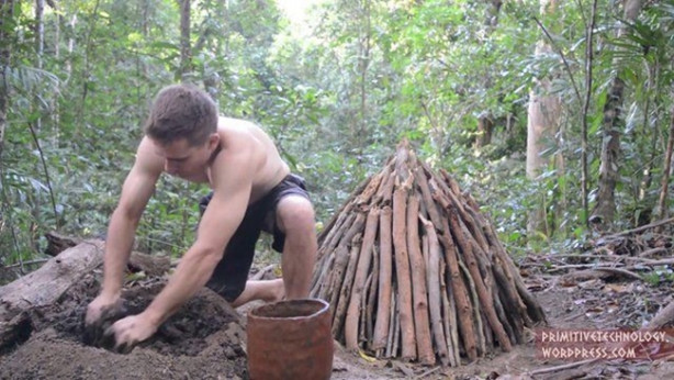 Foto - Sıra dışı adam bu defa kömür üretti!