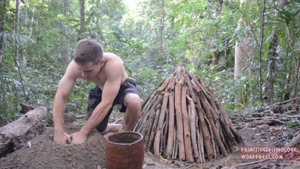 Foto - Sıra dışı adam bu defa kömür üretti!
