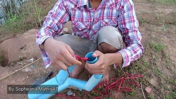 Foto - Sıra dışı bir balık avlama taktiği daha!