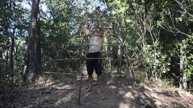 Foto - Sıra dışı bir kulübe yaptı, bakın nasıl!