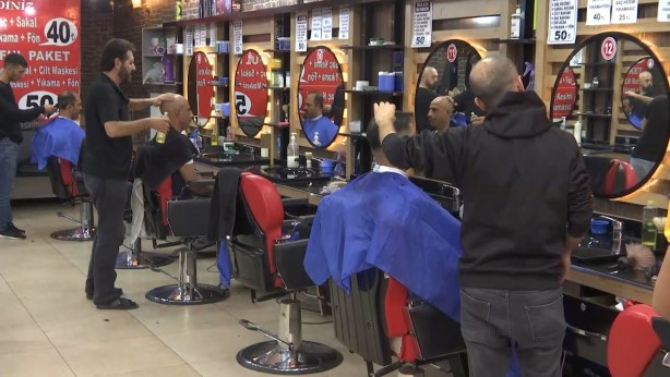 Foto - Sıra dışı kampanya! Böyle berbere az rastlanır