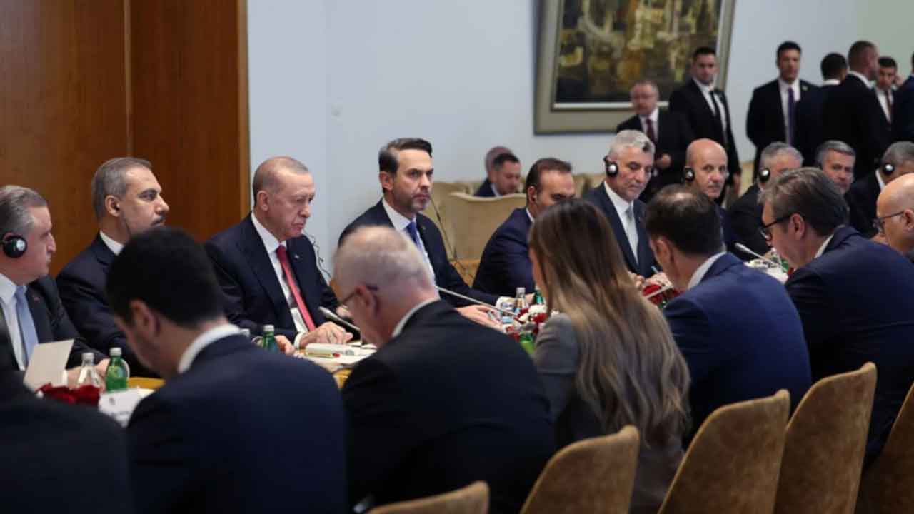 Foto - Sırbistan'ın Türkiye'den SİHA satın alma kararı sonrası isyan ettiler: İki ülkenin eli kolu bağlandı