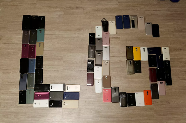 Foto - Şirket akıllı telefonları bıraktı! Hayranları vazgeçmiyor