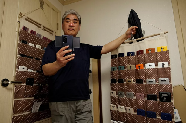 Şirket akıllı telefonları bıraktı! Hayranları vazgeçmiyor