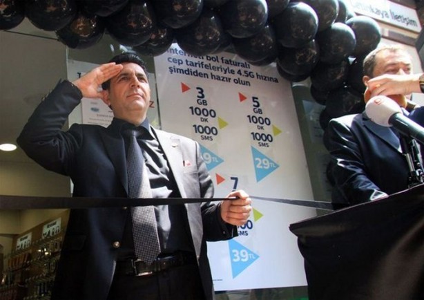 Foto - Şirketi batan adam öyle bir şey yaptı ki!