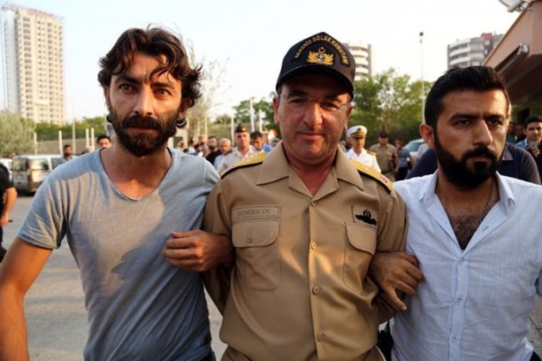 Foto - Şırnak'ta askerler böyle gözaltına alındı!