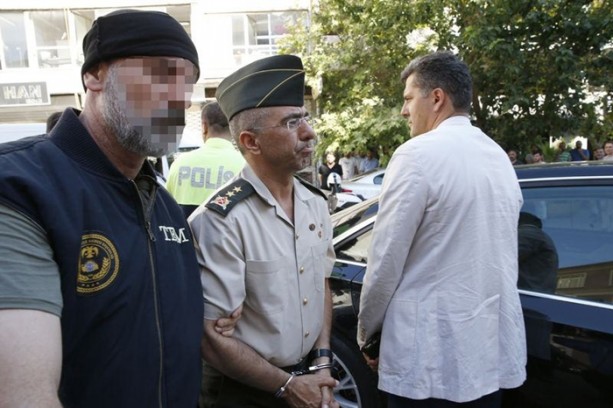 Foto - Şırnak'ta askerler böyle gözaltına alındı!