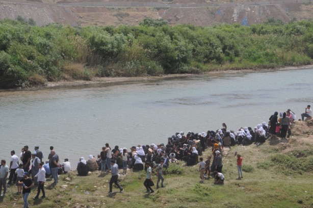 Foto - Şırnak'ta Dicle Nehri'ne giren 2 çocuk akıntıya kapılarak kayboldu