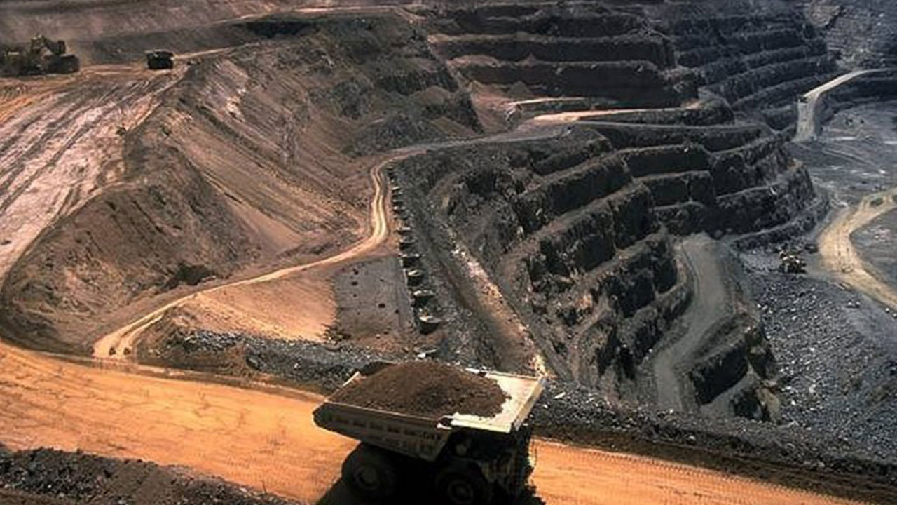 Şırnak'ta petrol beklerken hiç hesapta olmayan rezerv için çalışmalar başlatıldı! Tamı tamına 390 bin ton...