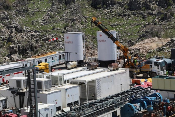 Foto - Şırnak'tan müthiş petrol haberi