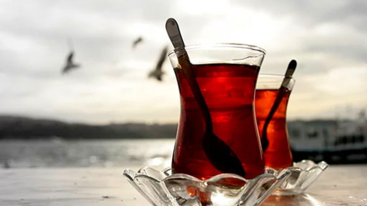 Foto - Sırrı belli oldu: Çayın içine 1 tane atın: Farklı farklı lezzetler artık ortada... 