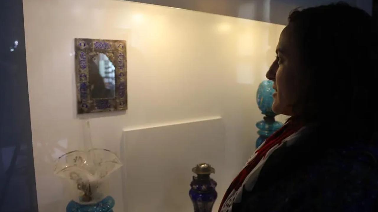 Foto - Sırrı bu sözlerde saklı! 19. yüzyıldan kalma bu ayna dikkat çekiyor