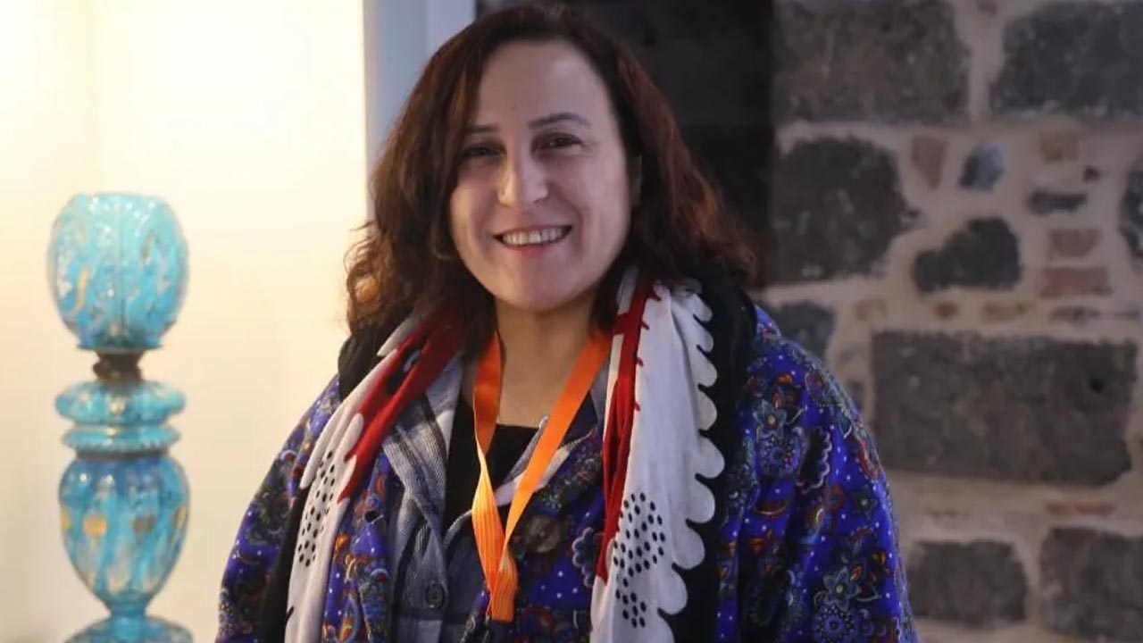 Foto - Sırrı bu sözlerde saklı! 19. yüzyıldan kalma bu ayna dikkat çekiyor