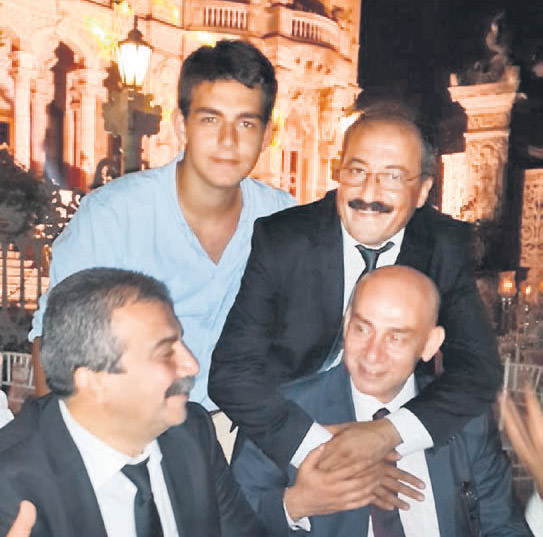 Foto - Sırrı Süreyya Önder'in kızının lüks düğünü