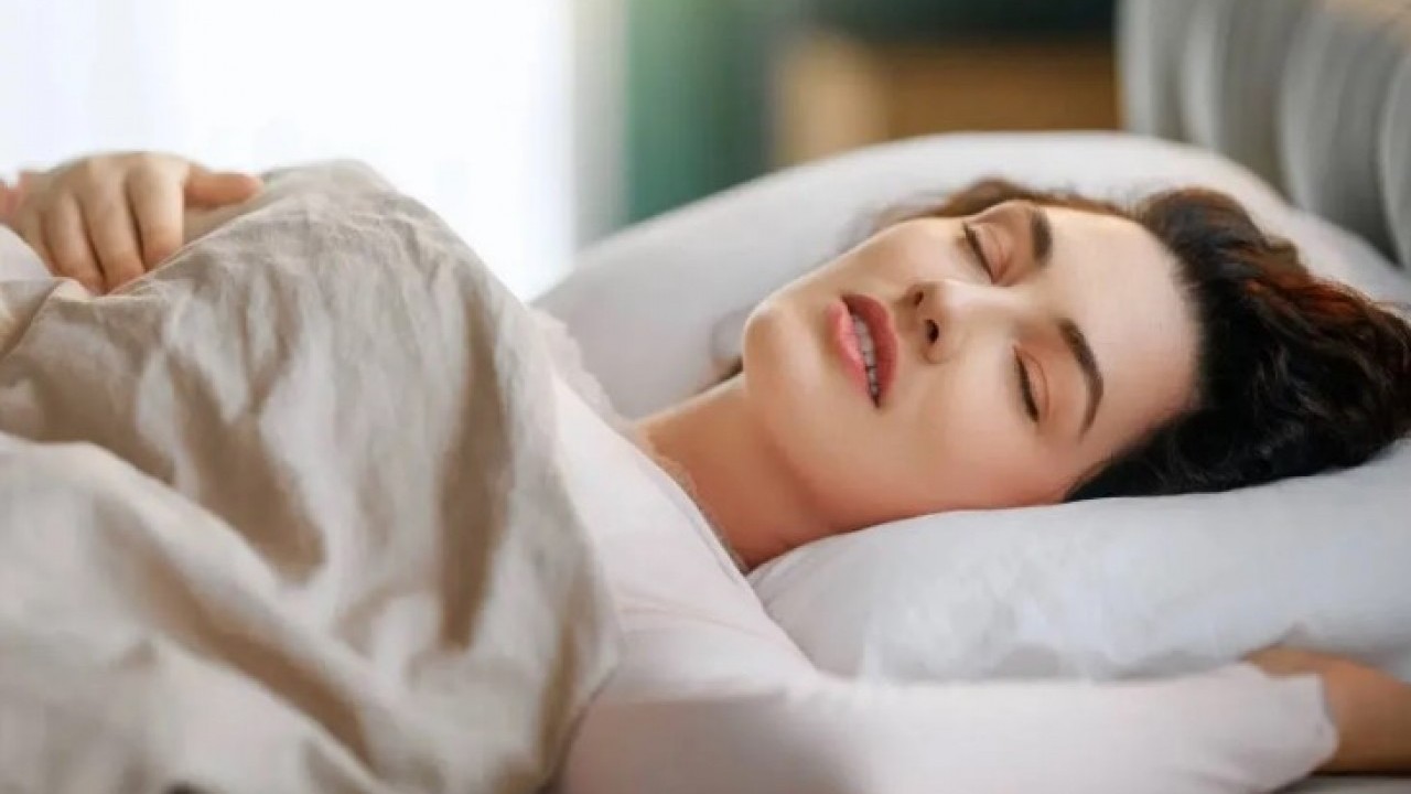 Bilim adamları açıkladı: İşte en sağlıklı uyku pozisyonunu açıkladı!