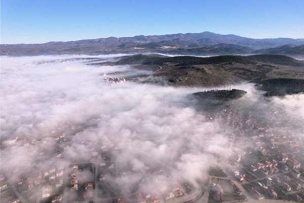 Sis görsel şölen oluşturdu