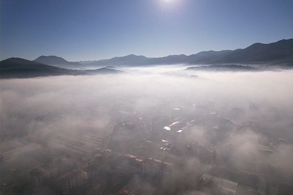 Foto - Sis görsel şölen oluşturdu