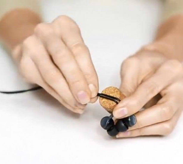 Foto - Şişe mantarlarını çöpe atmayın!