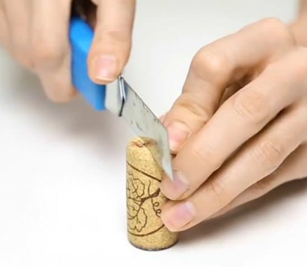 Foto - Şişe mantarlarını çöpe atmayın!