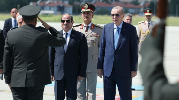 Foto - Sisi'nin Türkiye'den hangi silahı istediğini şaşırarak duyurdu: Daha önce böyle bir şey yaşanmadı