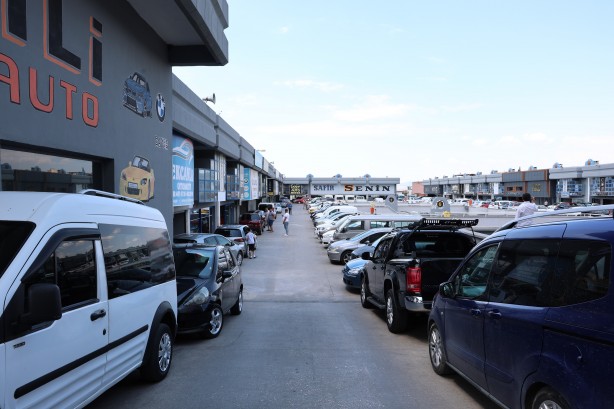 Foto - Şişirdikçe şişiriyordunuz fiyatları hani ne oldu! 2. el piyasasına bir de şimdi bakın