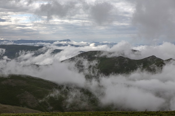 Sislerin ardından saklı cennet: Yama Dağı Yaylası