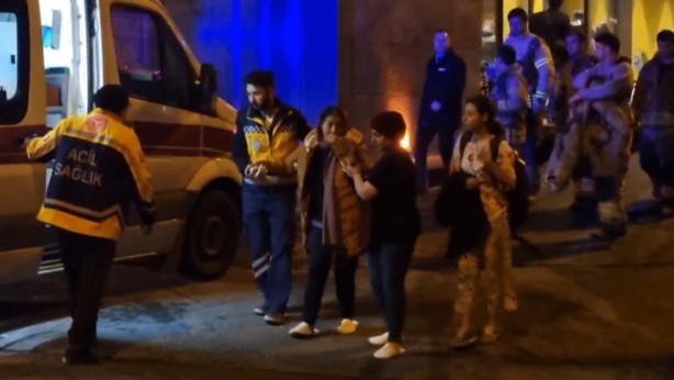 Foto - Şişli'de otelde yangın