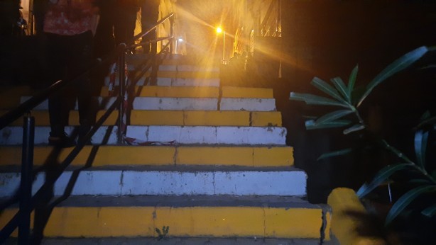 Şişli'de yol çöktü! Vatandaşlar korkuyla sokağa döküldü