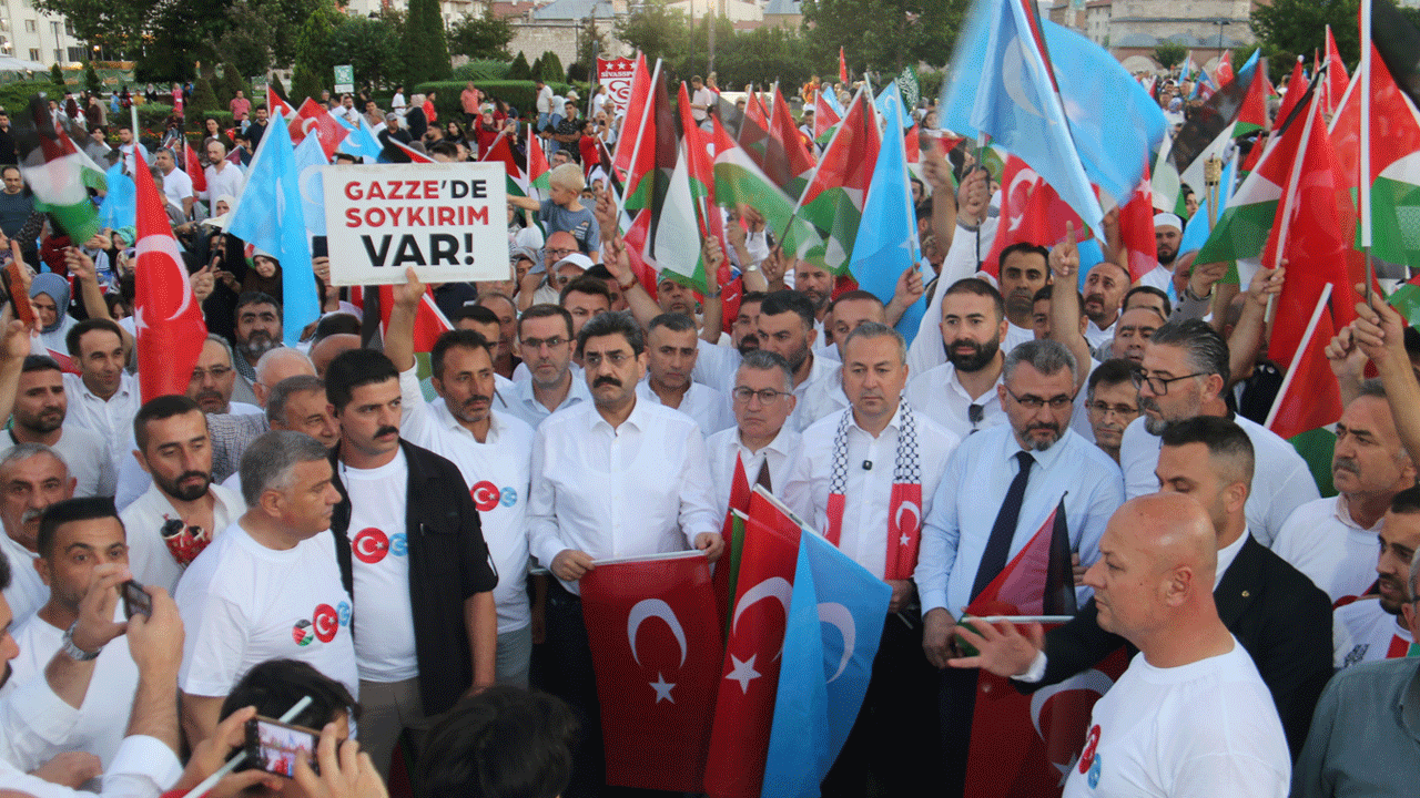 Foto - Sivas Gazze için yürüdü