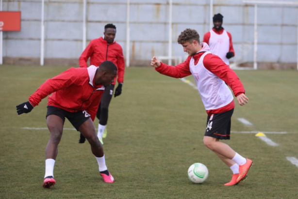 Foto - Sivasspor'da Fiorentina maçı hazırlığı