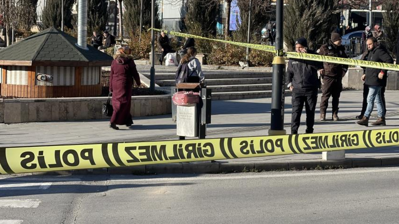 Sivas’ta bomba paniği: Fünye ile patlatıldı, içinden bakın ne çıktı