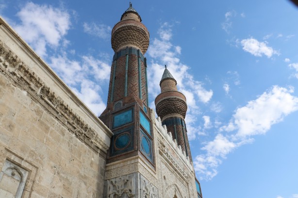 Foto - Sivas’ta böylesi görülmedi! ‘Hızlı trene gerek yok' diye Temel bey buna ne diyecek?