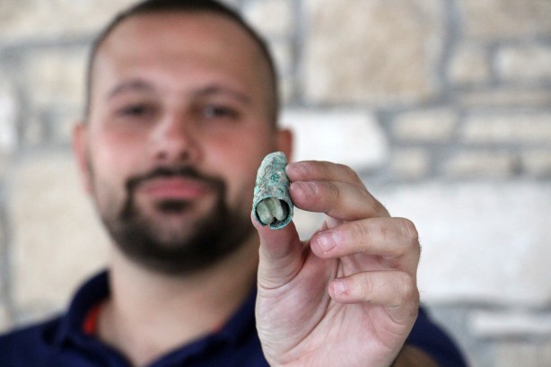 Foto - Sivas'ta kentsel dönüşüm yapılırken tarihi keşif! Resmen hazine fışkırdı