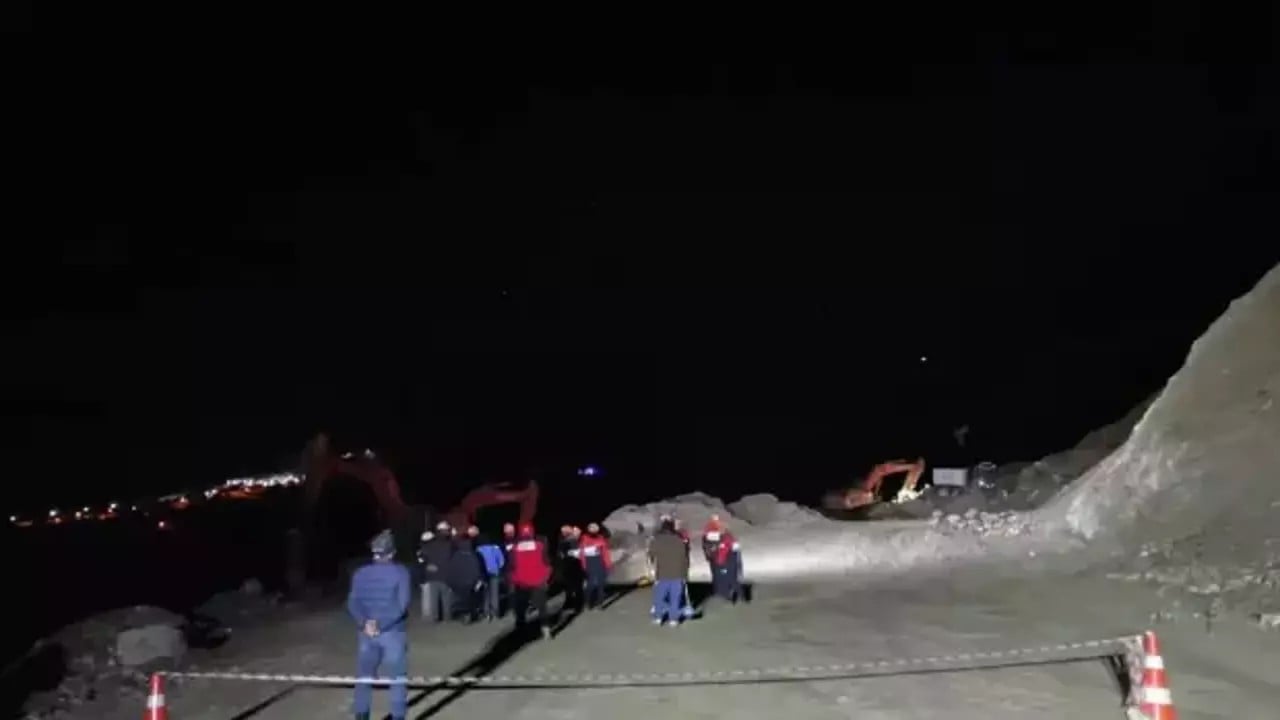 Sivas'ta korkutan gelişme! Maden ocağında göçük meydana geldi