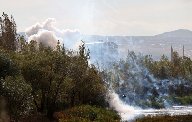 Foto - Sivas'ta patlamamış top mermisi bulundu!