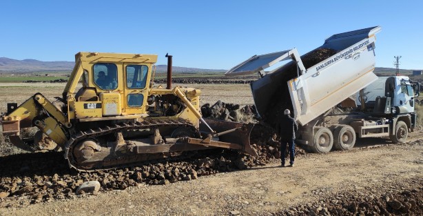 Foto - Siverek kırsalında yol çalışmaları sürüyor